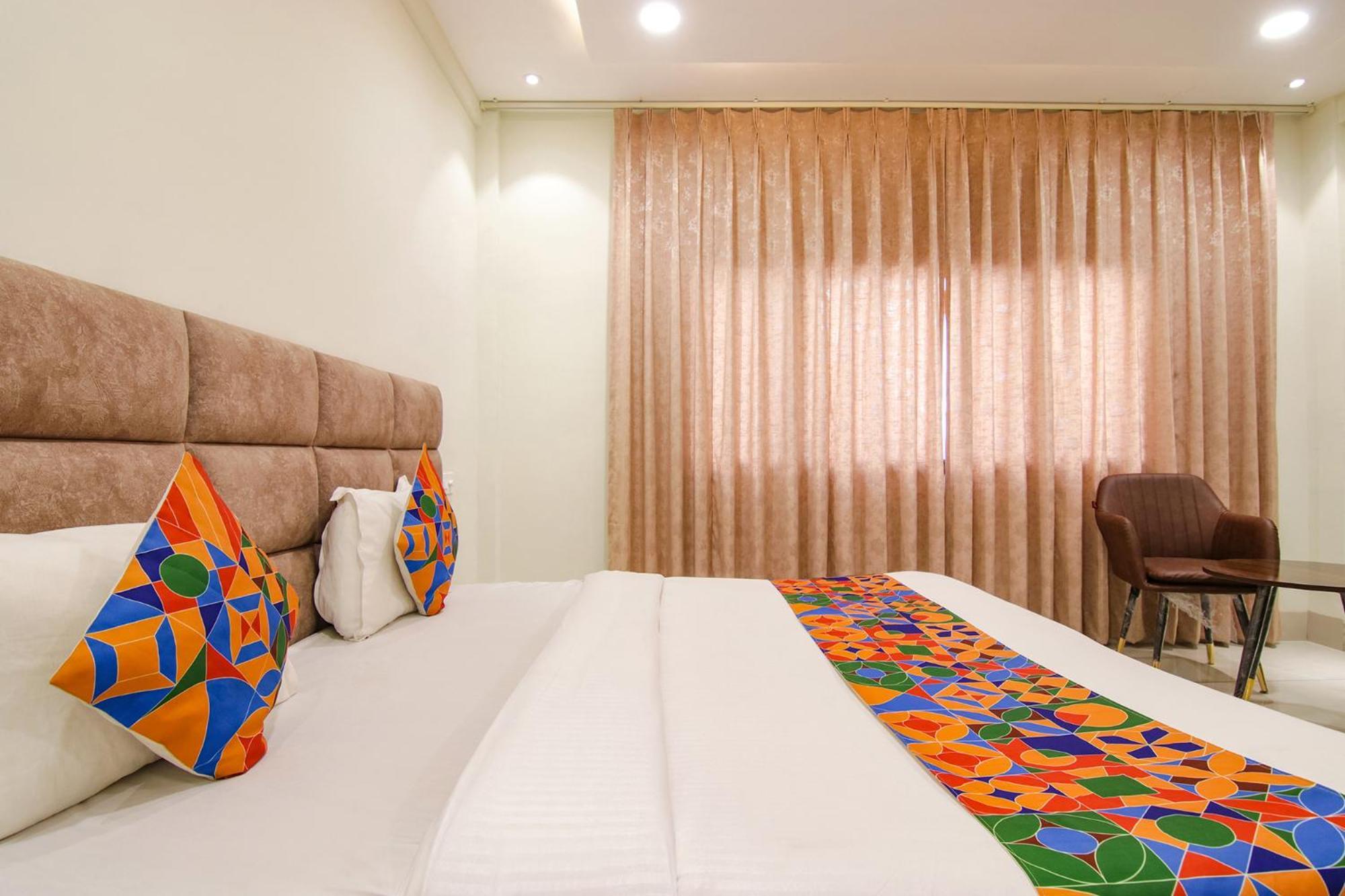 Fabhotel Prism Grand Zirakpur Luaran gambar