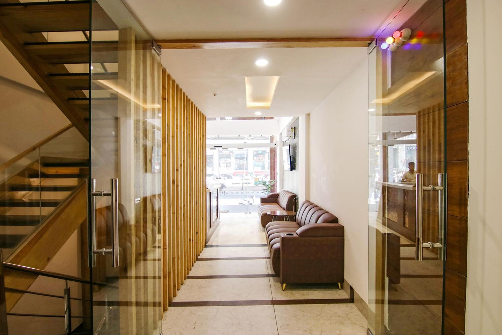 Fabhotel Prism Grand Zirakpur Luaran gambar
