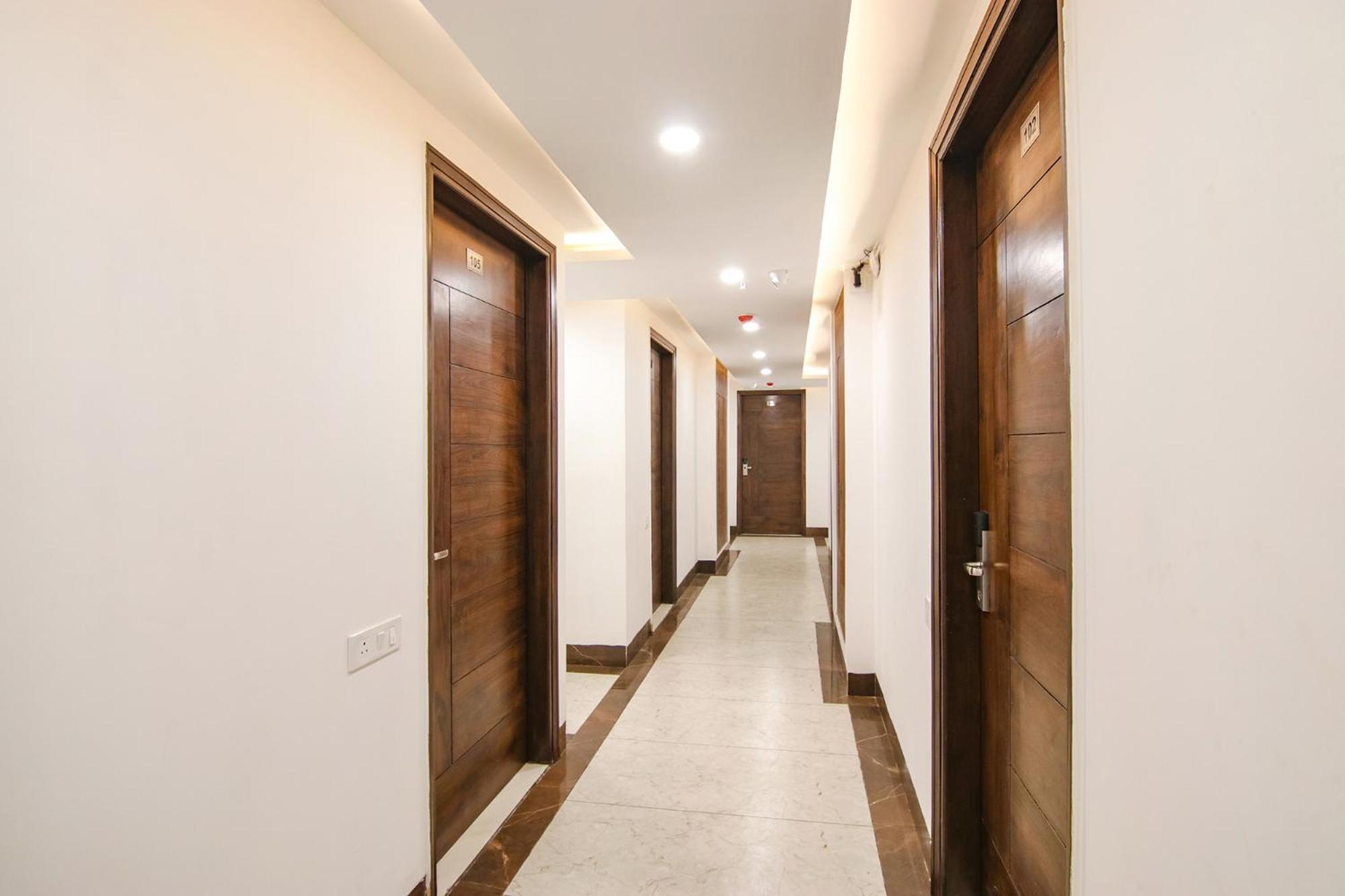 Fabhotel Prism Grand Zirakpur Luaran gambar