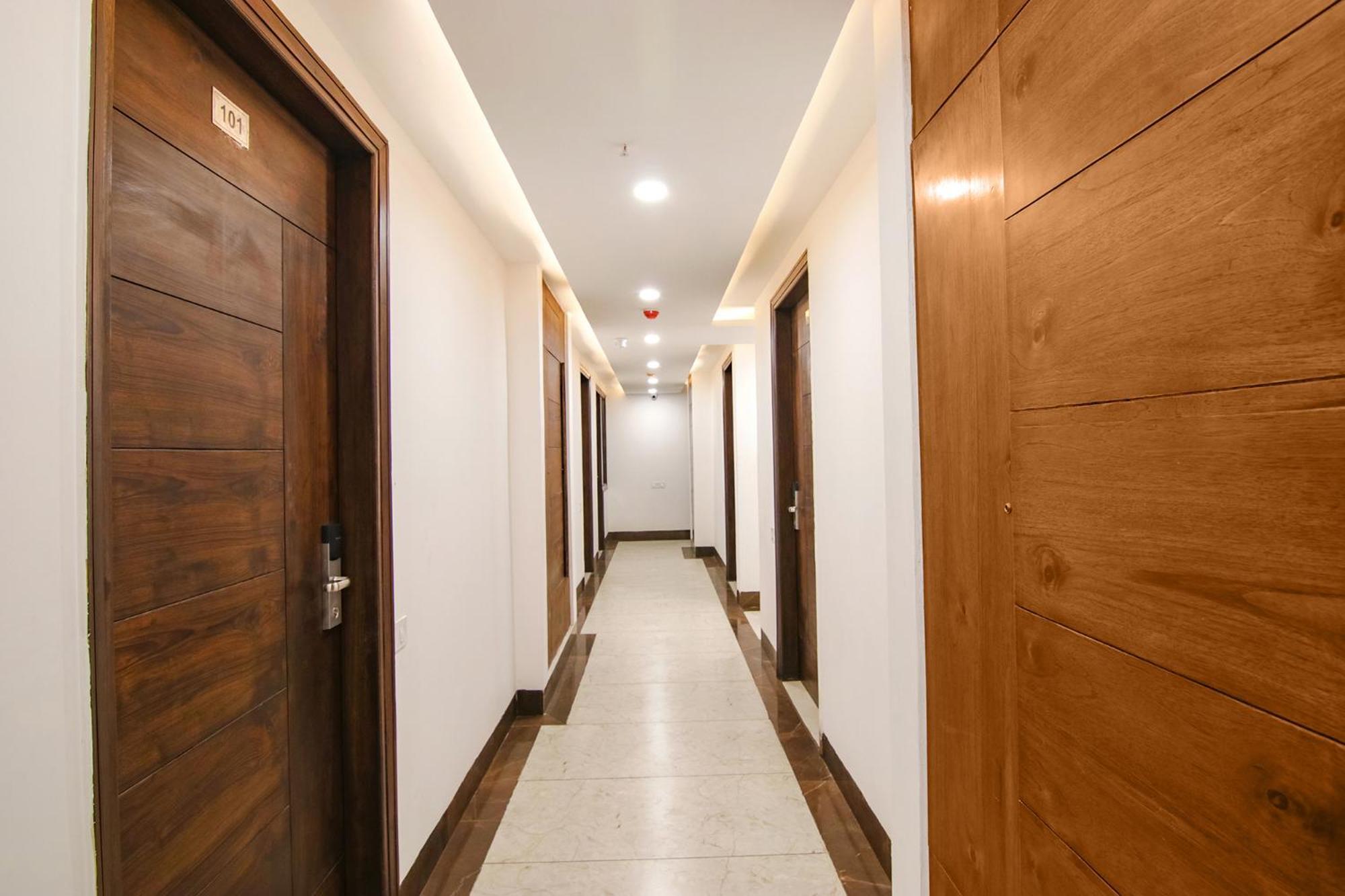 Fabhotel Prism Grand Zirakpur Luaran gambar