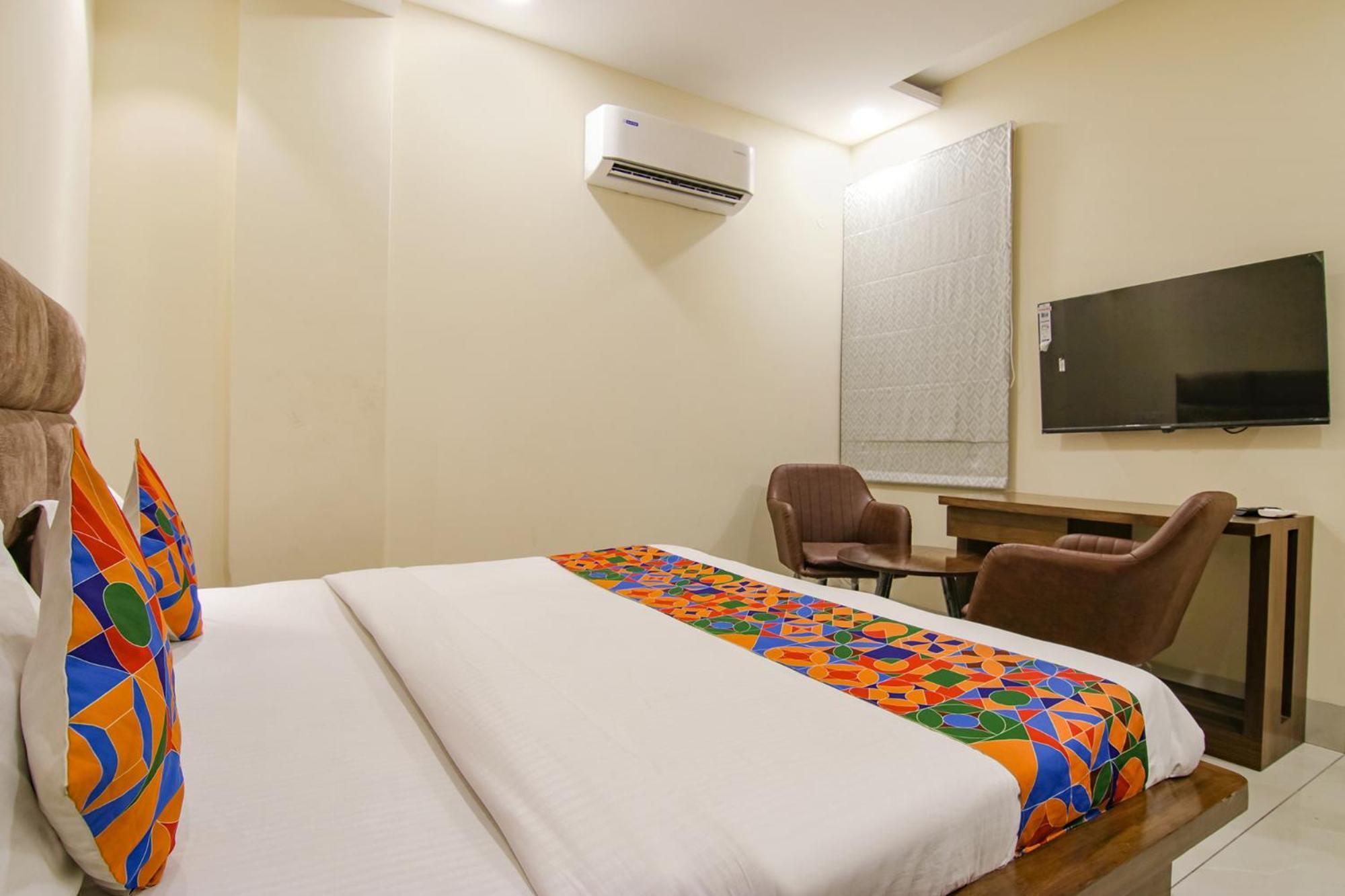 Fabhotel Prism Grand Zirakpur Luaran gambar